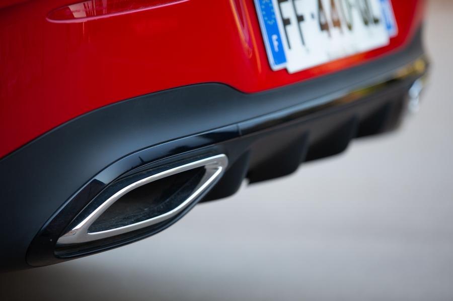 Детали экстерьера Mercedes-Benz CLA200 AMG Line (C118) 2019 года  (WW) (фото 30 из 42)